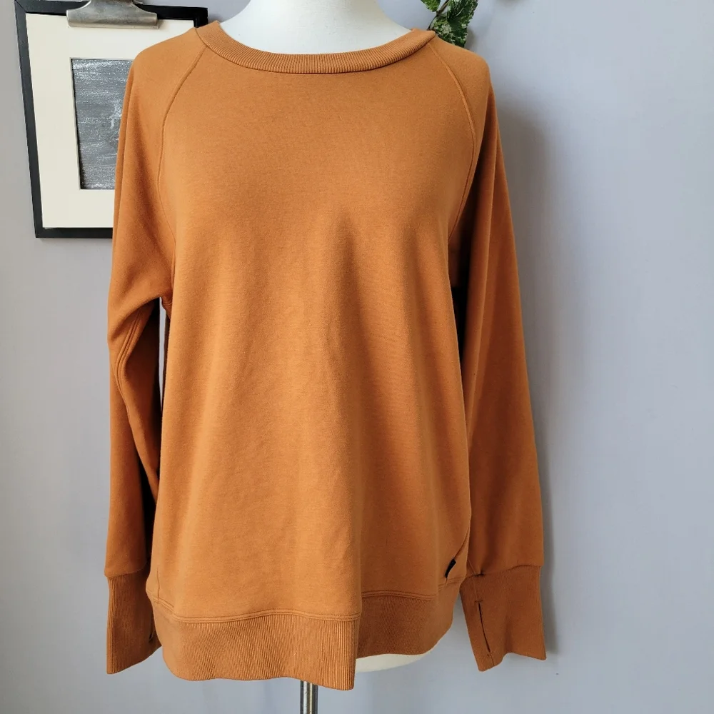 Athleta Triumph Crew Neck Sweatshirt Cattail Brown L - Picture 2 of 12